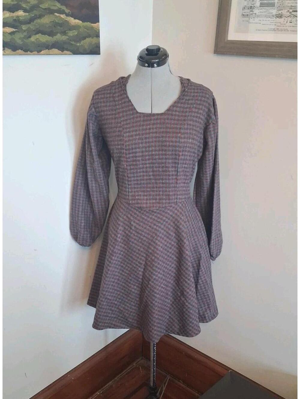 Vintage Dress, Folk Dark Academia Dress Retro Mcm Size M handmade Reproduction